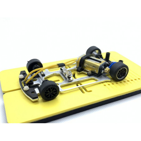 32678 - Aston Martin Vantage GT3 Scalextric RTR